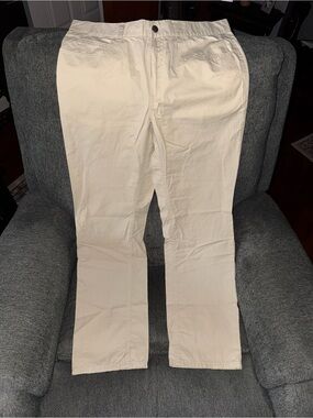 Men's Michael Kors Casual Chino pants. 32/32